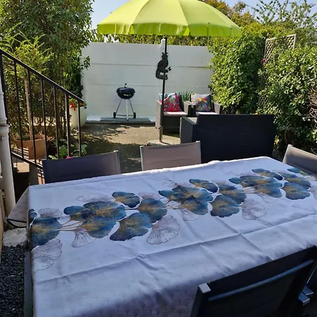 Apartment Ancenis Suite Rooms Ancenis